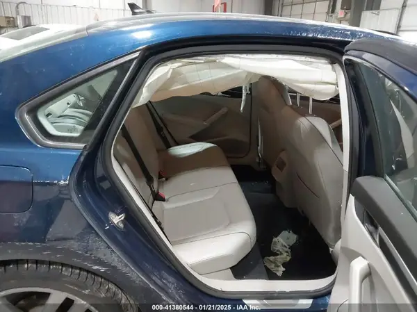 1VWAA7A3XJC011491 2018 VOLKSWAGEN PASSAT - Image 8