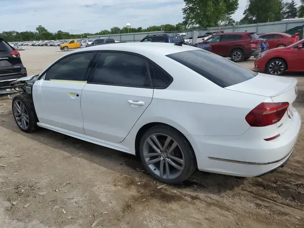 1VWAA7A3XJC013676 2018 VOLKSWAGEN PASSAT - Image 2