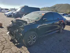 1VWAA7A3XJC014018 2018 VOLKSWAGEN PASSAT