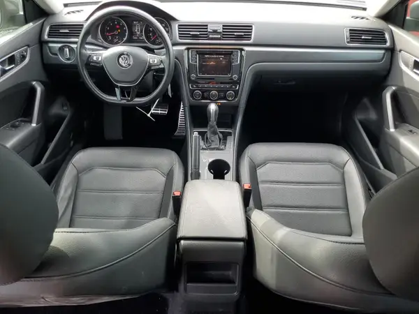 1VWAA7A3XJC015847 2018 VOLKSWAGEN PASSAT - Image 8