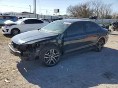 1VWAA7A3XJC017789 2018 VOLKSWAGEN PASSAT