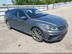 1VWAA7A3XJC018618 2018 VOLKSWAGEN PASSAT