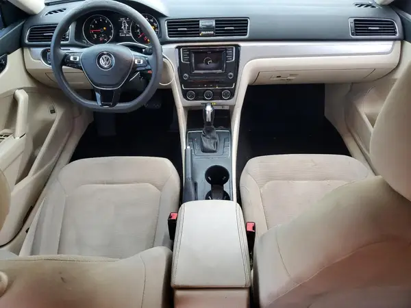 1VWAA7A3XJC019686 2018 VOLKSWAGEN PASSAT - Image 8