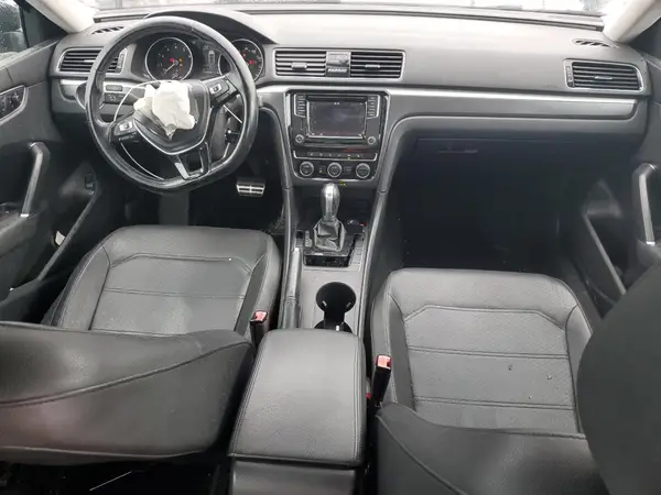 1VWAA7A3XJC021194 2018 VOLKSWAGEN PASSAT - Image 8