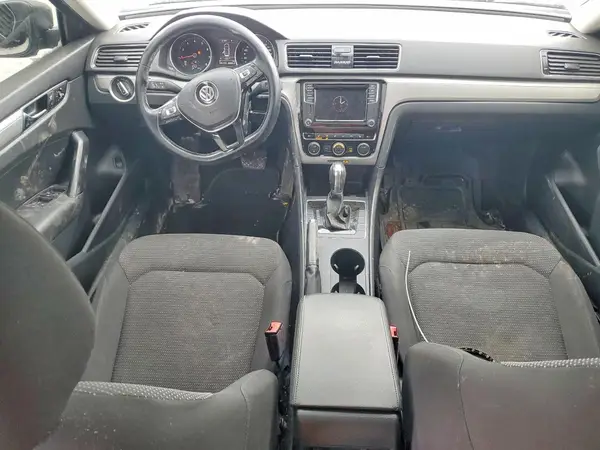 1VWAA7A3XJC027500 2018 VOLKSWAGEN PASSAT - Image 8