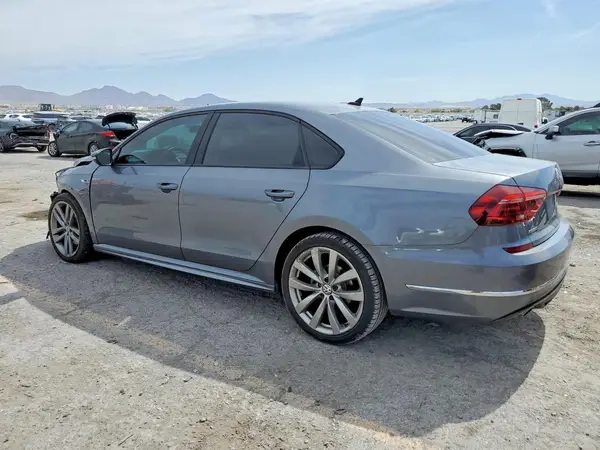 1VWAA7A3XJC028999 2018 VOLKSWAGEN PASSAT - Image 2