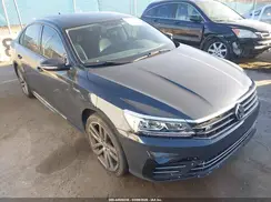 1VWAA7A3XJC029098 2018 VOLKSWAGEN PASSAT