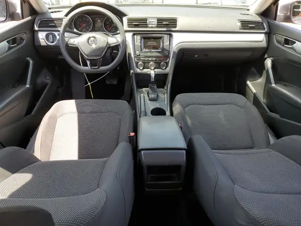 1VWAA7A3XJC029862 2018 VOLKSWAGEN PASSAT - Image 8