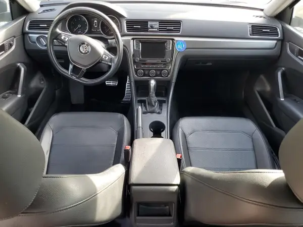 1VWAA7A3XJC031000 2018 VOLKSWAGEN PASSAT - Image 8