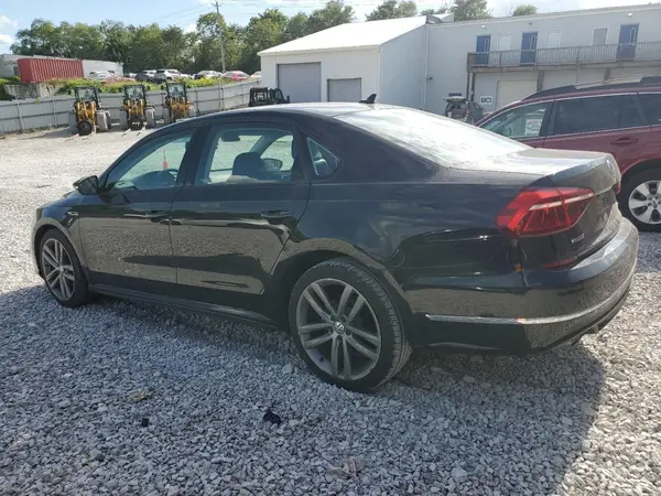 1VWAA7A3XJC032096 2018 VOLKSWAGEN PASSAT - Image 2