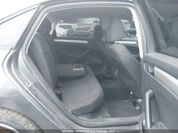 1VWAA7A3XJC034642 2018 VOLKSWAGEN PASSAT - Image 8