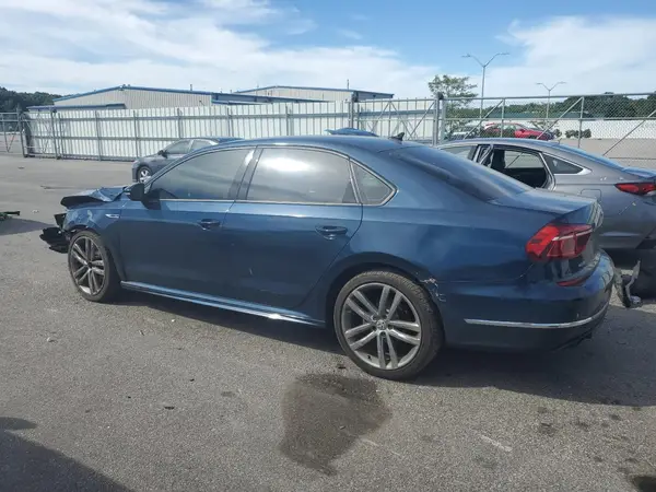 1VWAA7A3XJC035273 2018 VOLKSWAGEN PASSAT - Image 2