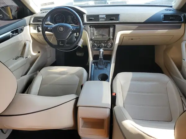 1VWAA7A3XJC039744 2018 VOLKSWAGEN PASSAT - Image 8