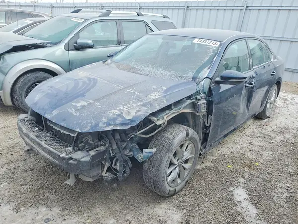 1VWAA7A3XJC046144 2018 VOLKSWAGEN PASSAT - Image 1