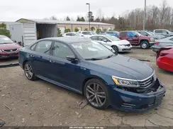 1VWAA7A3XJC046242 2018 VOLKSWAGEN PASSAT