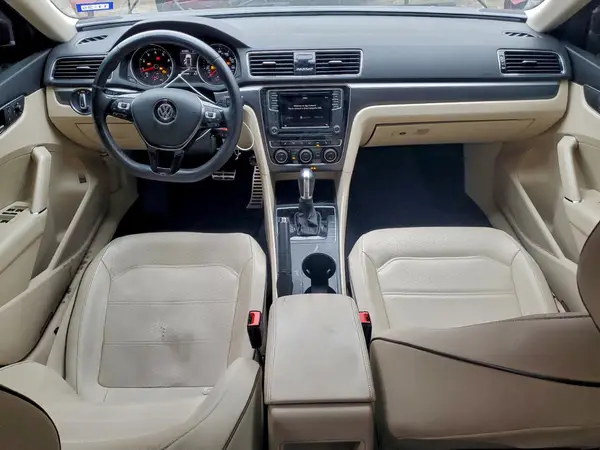 1VWAA7A3XJC049772 2018 VOLKSWAGEN PASSAT - Image 8