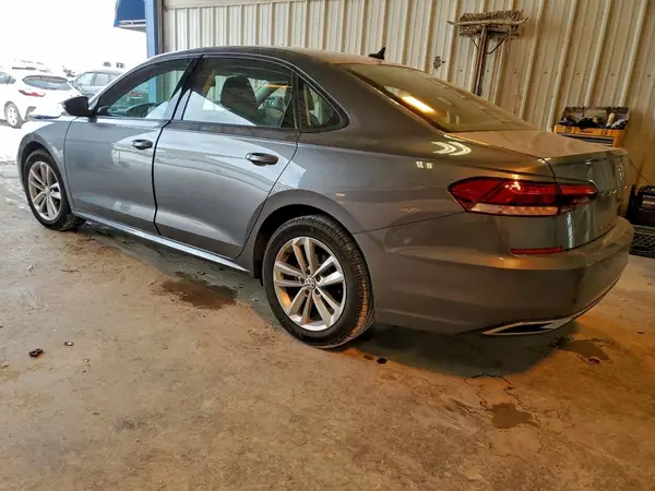 1VWAA7A3XLC013728 2020 VOLKSWAGEN PASSAT - Image 2