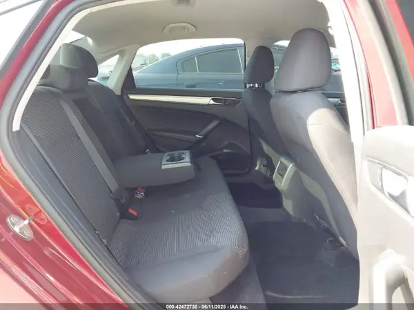1VWAS7A30GC013644 2016 VOLKSWAGEN PASSAT - Image 8
