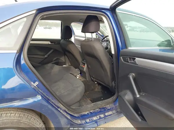 1VWAS7A31GC014205 2016 VOLKSWAGEN PASSAT - Image 8