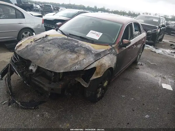 1VWAS7A31GC018660 2016 VOLKSWAGEN PASSAT - Image 2