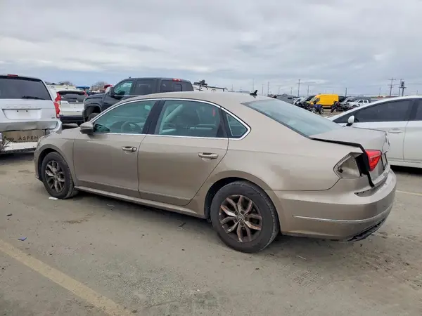 1VWAS7A31GC019047 2016 VOLKSWAGEN PASSAT - Image 2