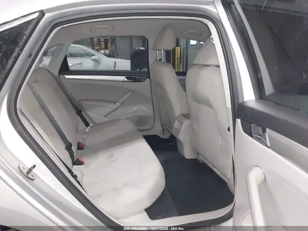 1VWAS7A31GC034860 2016 VOLKSWAGEN PASSAT - Image 8