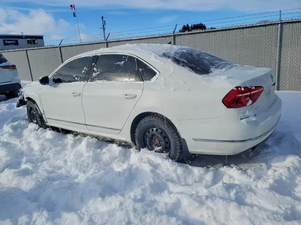 1VWAS7A31GC036222 2016 VOLKSWAGEN PASSAT - Image 2