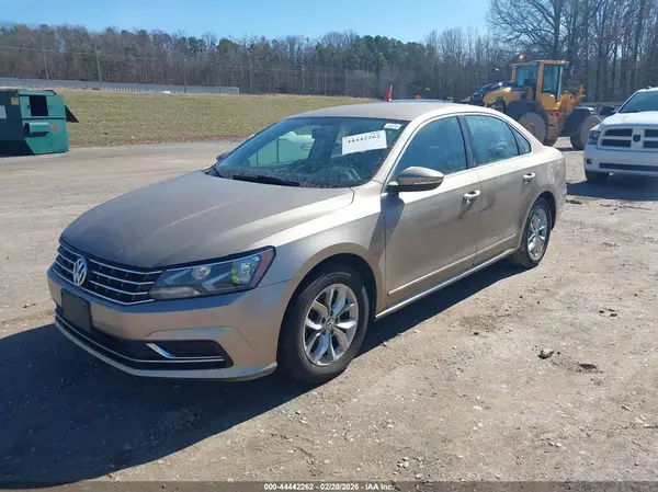 1VWAS7A31GC037323 2016 VOLKSWAGEN PASSAT - Image 2