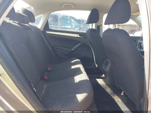 1VWAS7A31GC037323 2016 VOLKSWAGEN PASSAT - Image 8