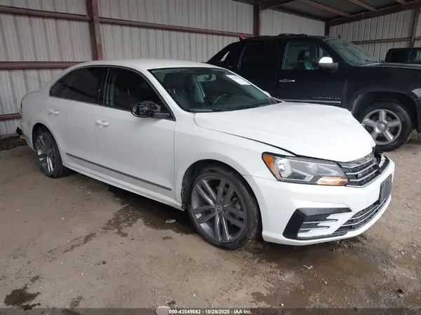 1VWAS7A31GC067809 2016 VOLKSWAGEN PASSAT - Image 1