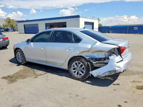 1VWAS7A32GC029778 2016 VOLKSWAGEN PASSAT - Image 2
