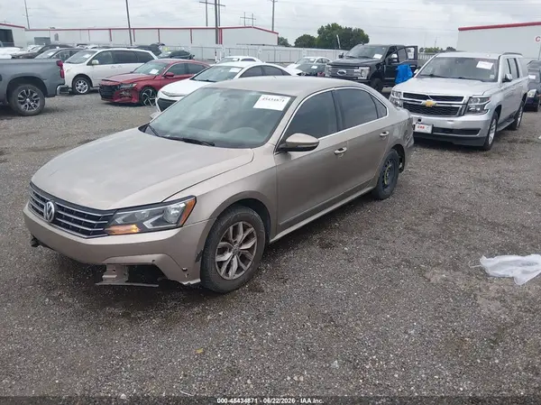 1VWAS7A33GC027375 2016 VOLKSWAGEN PASSAT - Image 2