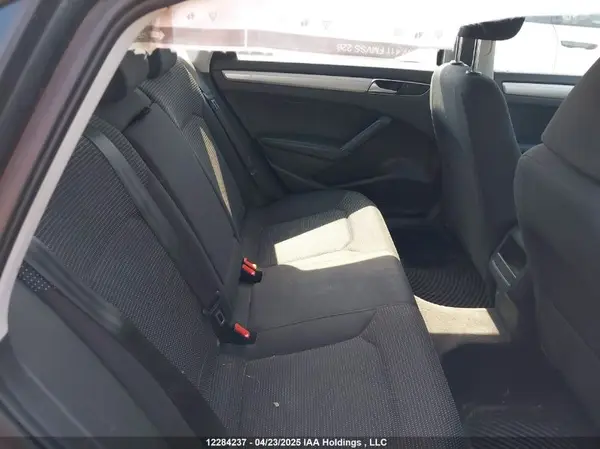 1VWAS7A33GC028655 2016 VOLKSWAGEN PASSAT - Image 8