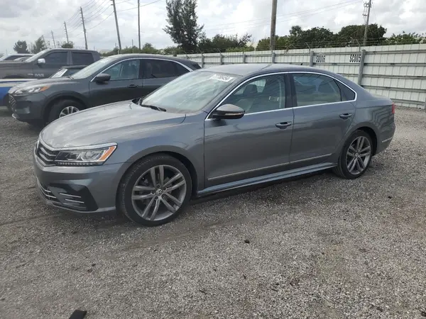 1VWAS7A33GC049702 2016 VOLKSWAGEN PASSAT - Image 1