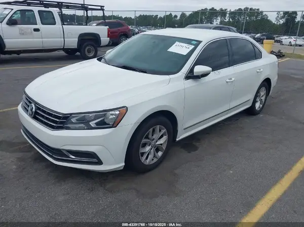 1VWAS7A34GC035064 2016 VOLKSWAGEN PASSAT - Image 2