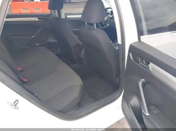 1VWAS7A34GC035064 2016 VOLKSWAGEN PASSAT - Image 8