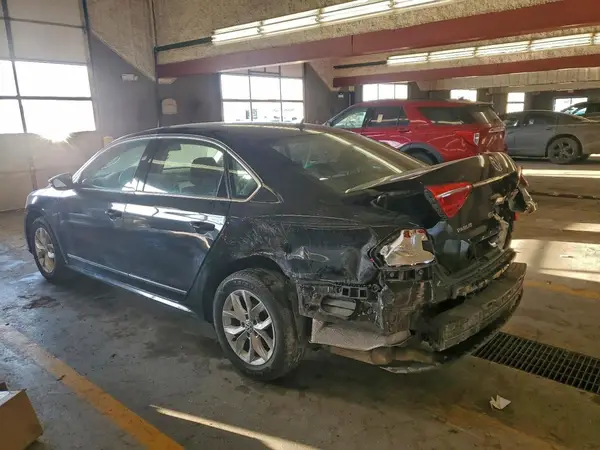 1VWAS7A34GC039762 2016 VOLKSWAGEN PASSAT - Image 2