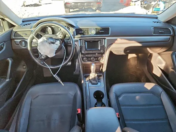 1VWAS7A34GC050972 2016 VOLKSWAGEN PASSAT - Image 8