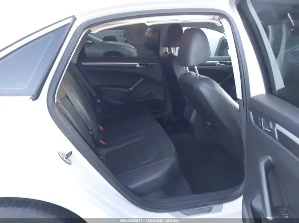 1VWAS7A34GC055993 2016 VOLKSWAGEN PASSAT - Image 8