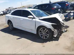 1VWAS7A34GC066444 2016 VOLKSWAGEN PASSAT