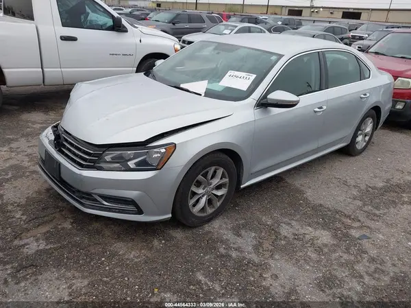 1VWAS7A35GC033856 2016 VOLKSWAGEN PASSAT - Image 2