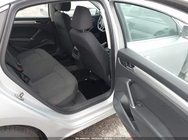 1VWAS7A35GC033856 2016 VOLKSWAGEN PASSAT - Image 8