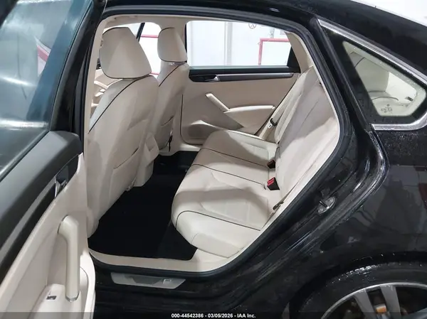 1VWAS7A35GC050124 2016 VOLKSWAGEN PASSAT - Image 8