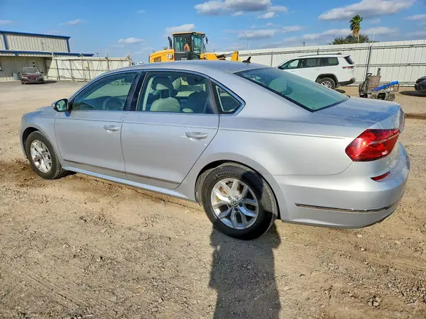 1VWAS7A35GC050947 2016 VOLKSWAGEN PASSAT - Image 2