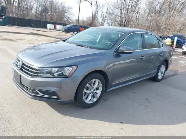 1VWAS7A35GC053833 2016 VOLKSWAGEN PASSAT - Image 2