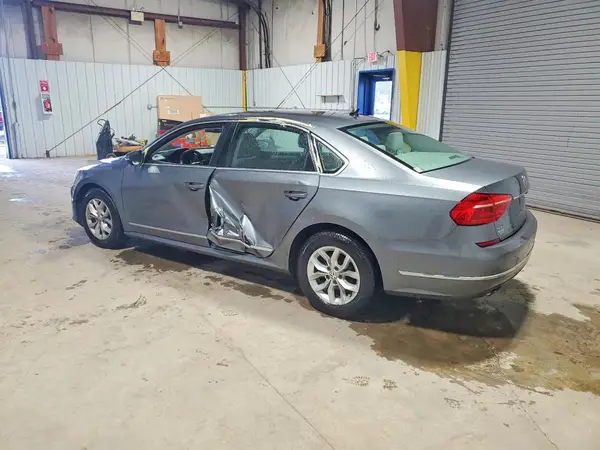 1VWAS7A35GC054240 2016 VOLKSWAGEN PASSAT - Image 2