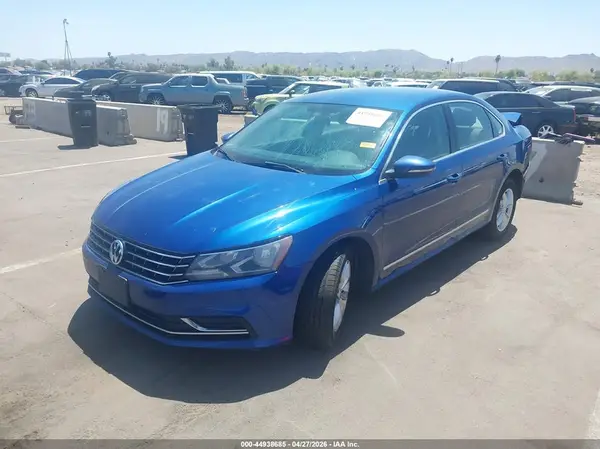 1VWAS7A36GC009467 2016 VOLKSWAGEN PASSAT - Image 2