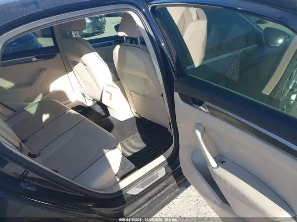 1VWAS7A36GC059317 2016 VOLKSWAGEN PASSAT - Image 8