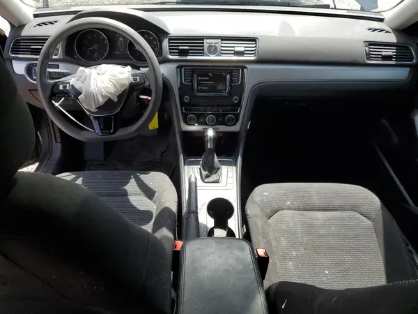 1VWAS7A37GC018646 2016 VOLKSWAGEN PASSAT - Image 8