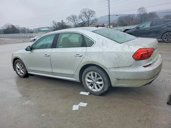 1VWAS7A37GC030229 2016 VOLKSWAGEN PASSAT - Image 2
